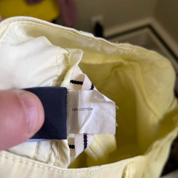 GAP Women Light Yellow Ankle Crop Utility Pants- Women size 6 - Picture 7 of 8